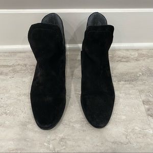 Coconuts by Matisse Pronto bootie in black